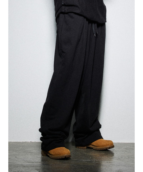 Retro long one-tuck loose fit workout pants black（スウェット