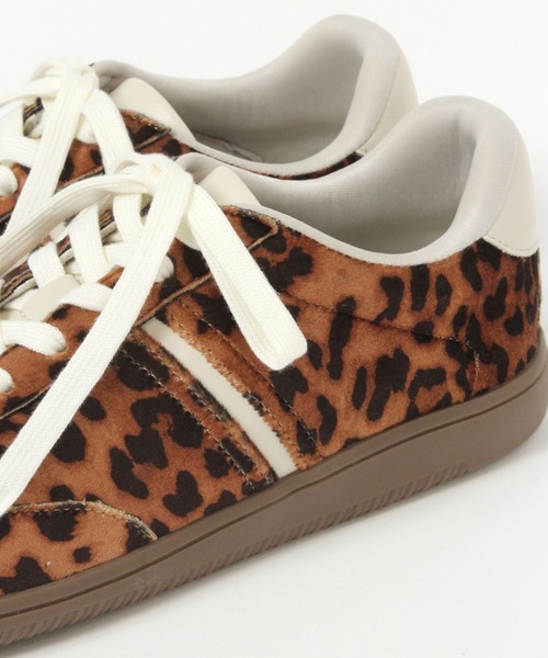 LAKOLE（ラコレ）の「アソートローテクスニーカー / 637948（スニーカー・レディース・ベージュ/オフホワイト/レオパード・LARGE/MEDIUM）」の19枚目の写真