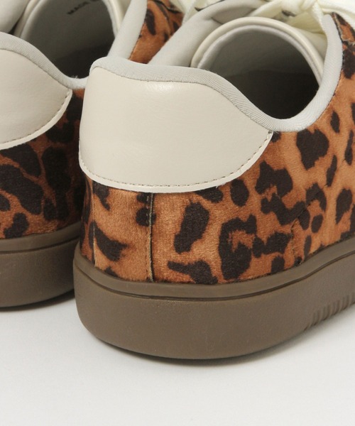 LAKOLE（ラコレ）の「アソートローテクスニーカー / 637948（スニーカー・レディース・ベージュ/オフホワイト/レオパード・LARGE/MEDIUM）」の20枚目の写真