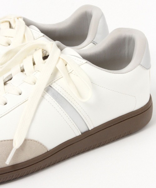 LAKOLE（ラコレ）の「アソートローテクスニーカー / 637948（スニーカー・レディース・ベージュ/オフホワイト/レオパード・LARGE/MEDIUM）」の22枚目の写真