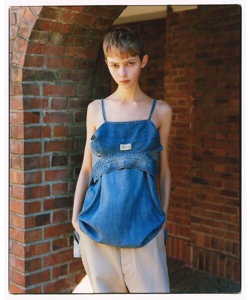 BEAMS BOY(ビームスボーイ)の「maturely / ブリーチ ストラップ ロングスリーブ(シャツ/ブラウス・レディース・チャコールグレー/ブルー・ONE SIZE)」の4枚目の写真