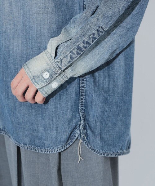 BEAMS BOY(ビームスボーイ)の「maturely / ブリーチ ストラップ ロングスリーブ(シャツ/ブラウス・レディース・チャコールグレー/ブルー・ONE SIZE)」の15枚目の写真