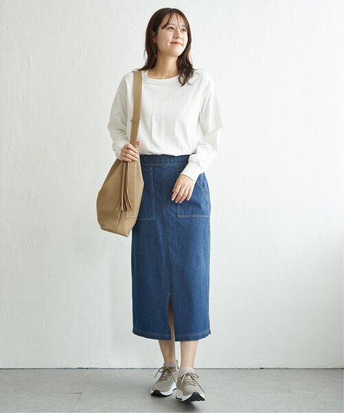 ikka（イッカ）の「【プチプラ1990円（税抜）】コットンUVケア裾ラウンドロンT（Tシャツ/カットソー・レディース・グレー/ホワイト/オフホワイト/サックスブルー/ブラック・L/M/S）」の14枚目の写真