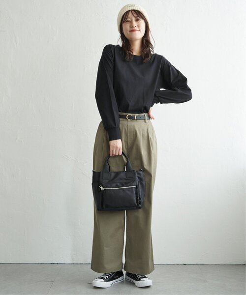 ikka（イッカ）の「【プチプラ1990円（税抜）】コットンUVケア裾ラウンドロンT（Tシャツ/カットソー・レディース・グレー/ホワイト/オフホワイト/サックスブルー/ブラック・L/M/S）」の18枚目の写真