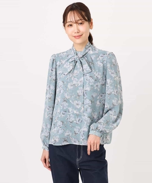 MK MICHEL KLEIN(エムケーミッシェルクラン)の「ボウタイ付き花柄シフォンブラウス/洗える(シャツ/ブラウス・レディース・ネイビー/ミント・38)」の16枚目の写真