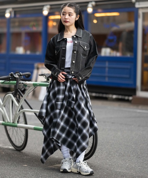 WEGO（ウィゴー）の「WEGO/【26年春新作】デニムジャケット（デニムジャケット・レディース・ブラック系その他/ブラック系2/インディゴブルー・FREE）」の19枚目の写真