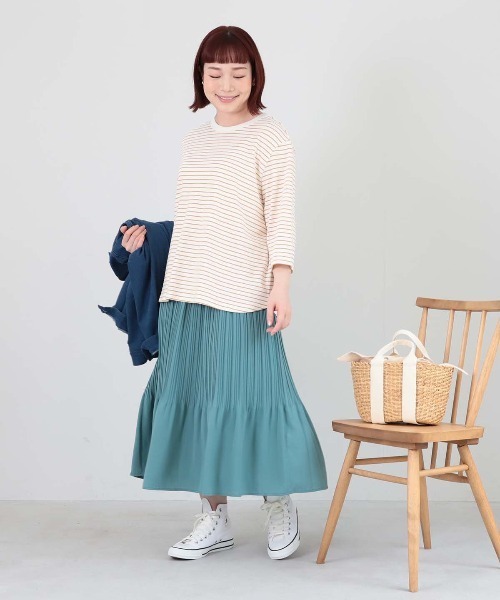 MB mint breeze（エムビーミントブリーズ）の「【L～5L 大きいサイズ】ソフトビンテージサテンプリーツスカート（スカート・レディース・ネイビー/グリーン・LL/3L/4L/5L）」の10枚目の写真