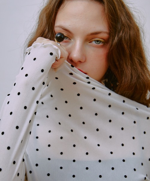 manana suerte(マニャーナスエルテ)の「シアーDOTハイネックトップス(Tシャツ/カットソー・レディース・ブラック/ホワイト・FREE)」の1枚目の写真