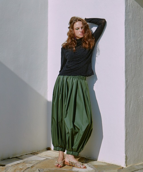 manana suerte(マニャーナスエルテ)の「シアーDOTハイネックトップス(Tシャツ/カットソー・レディース・ブラック/ホワイト・FREE)」の3枚目の写真