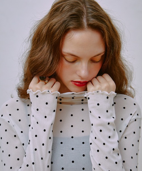 manana suerte(マニャーナスエルテ)の「シアーDOTハイネックトップス(Tシャツ/カットソー・レディース・ブラック/ホワイト・FREE)」の10枚目の写真