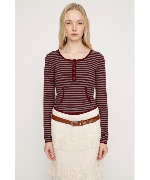 SLY(スライ)の「HENLY NECK TOPS ヘンリーネックトップス 春服(Tシャツ/カットソー・レディース・ブラック系その他2/レッド系その他/杢グレー・FREE)」の17枚目の写真