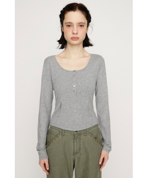 SLY(スライ)の「HENLY NECK TOPS ヘンリーネックトップス 春服(Tシャツ/カットソー・レディース・ブラック系その他2/レッド系その他/杢グレー・FREE)」の11枚目の写真