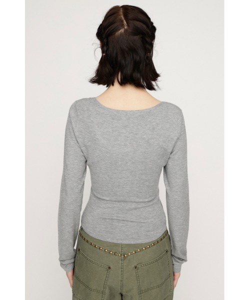 SLY(スライ)の「HENLY NECK TOPS ヘンリーネックトップス 春服(Tシャツ/カットソー・レディース・ブラック系その他2/レッド系その他/杢グレー・FREE)」の13枚目の写真