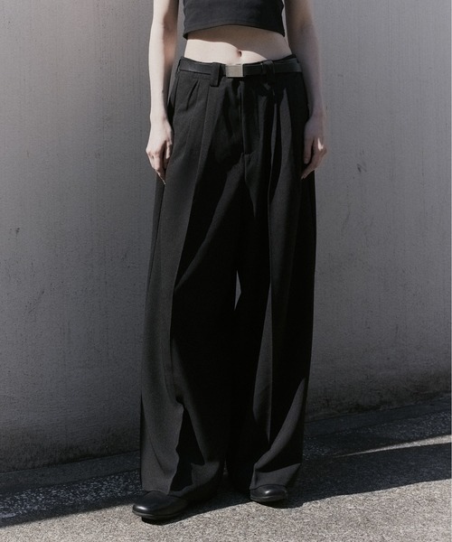 remer(リメール)の「【肌離れの良い麻調素材】シンセティックリネンドレープワイドパンツ / Synthetic Linen Drape Wide PT(スラックス・メンズ・グレイッシュベージュ/ブラック/チャコールグレー・SMALL/X-SMALL/LARGE/MEDIUM)」の4枚目の写真