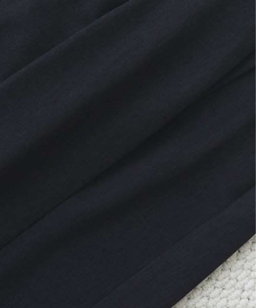 remer(リメール)の「【肌離れの良い麻調素材】シンセティックリネンドレープワイドパンツ / Synthetic Linen Drape Wide PT(スラックス・メンズ・グレイッシュベージュ/ブラック/チャコールグレー・SMALL/X-SMALL/LARGE/MEDIUM)」の22枚目の写真