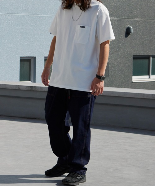 and wander（アンドワンダー）の「and wander/アンドワンダー×Gramicci/グラミチ backprint S/S tee Coolmax コラボレーションロゴTシャツ 2026年春夏（Tシャツ/カットソー・メンズ・ブラック/ホワイト・M/L/XL）」の9枚目の写真