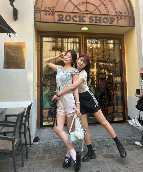 ROSEFRANTZ（ロゼフランツ）の「Two-way Frill Ribbon Sleeveless [Summer Blue]（Tシャツ/カットソー・レディース・その他・FREE）」の3枚目の写真