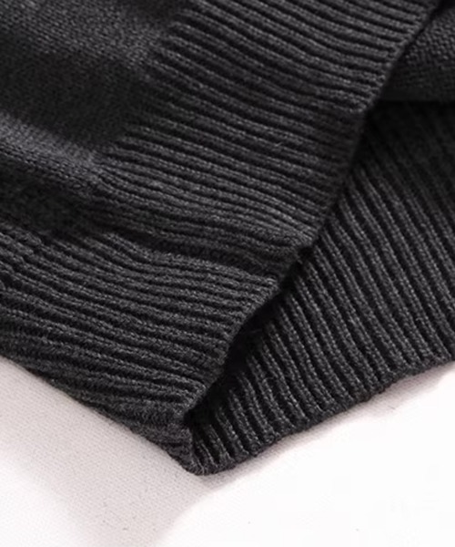 NOWLE（ノウル）の「【NOWLE】袖リブ切り替え 畦編みスリーブ クルーネックニット（ニット/セーター・メンズ・ブラック・LARGE/MEDIUM）」の5枚目の写真