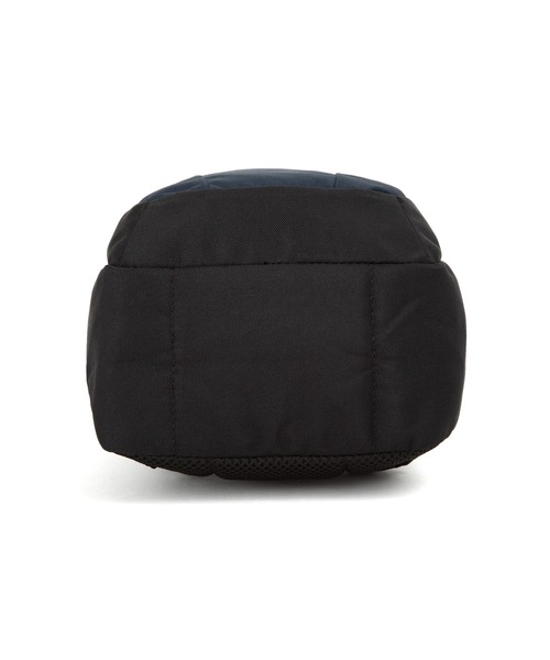 Champion（チャンピオン）の「チャンピオン ボディバッグ カジュアル 通学 お出かけ 20232（ボディバッグ/ウエストポーチ・メンズ・ブラック/ネイビー/グレー・FREE）」の11枚目の写真