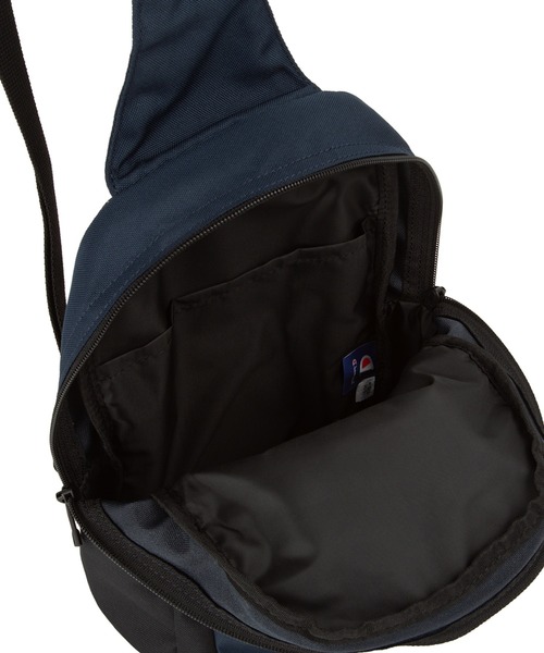 Champion（チャンピオン）の「チャンピオン ボディバッグ カジュアル 通学 お出かけ 20232（ボディバッグ/ウエストポーチ・メンズ・ブラック/ネイビー/グレー・FREE）」の19枚目の写真