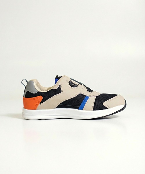 DIAL DRIVE（ダイヤルドライブ）の「ダイヤルドライブ FUSION（スニーカー・キッズ・ブラック/ベージュ・18cm/23cm/22cm/21cm/20cm/19cm）」の11枚目の写真