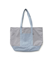 999HUMANITY（999ヒューマニティ）の「アドベンチャーパネルビッグトートバッグ（ウォッシュドアイスブルー）（トートバッグ）」