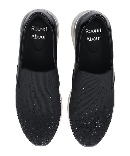 Round About(Bridget Birkin)(ラウンド アバウト)の「【Round About】ラインストーンアクセントスリッポンスニーカー(465100)(スニーカー・レディース・アイボリー/ライトグレー/ブラック・38/37/36/35/39)」の17枚目の写真