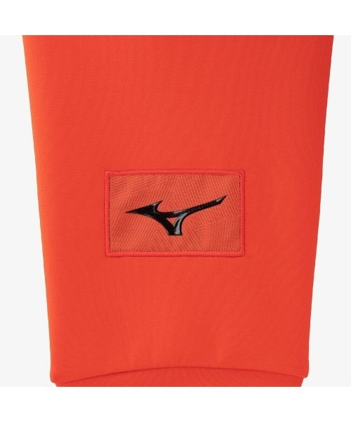 MIZUNO(ミズノ )の「MIZUNO LOOSE-FIT SWEAT HOODIE(ミズノ ルーズフィットスウェットフーディ)(パーカー・メンズ・ブラック系/レッド系・X-LARGE/LARGE/MEDIUM)」の20枚目の写真