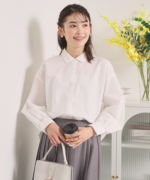 ITS'DEMO(イッツデモ)の「【手洗い可】バックギャザーブラウス(シャツ/ブラウス・レディース・サックスブルー系2/パープル系1/ピンク系その他/オフホワイト・00)」の2枚目の写真