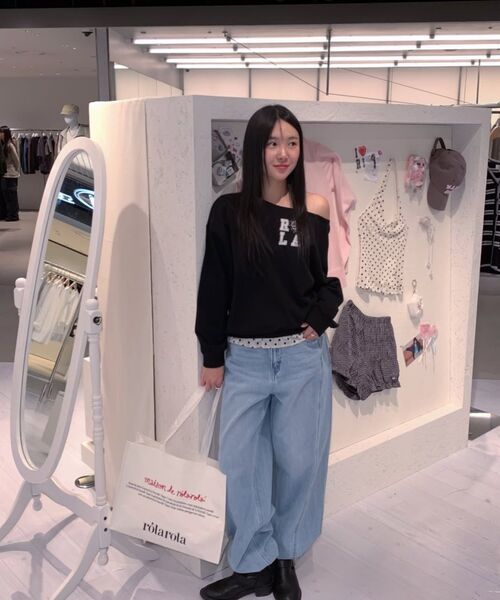 ROLAROLA(ロラロラ)の「DOT HALTER SLEEVELESS TOP IVORY(Tシャツ/カットソー・レディース・アイボリー・FREE)」の3枚目の写真