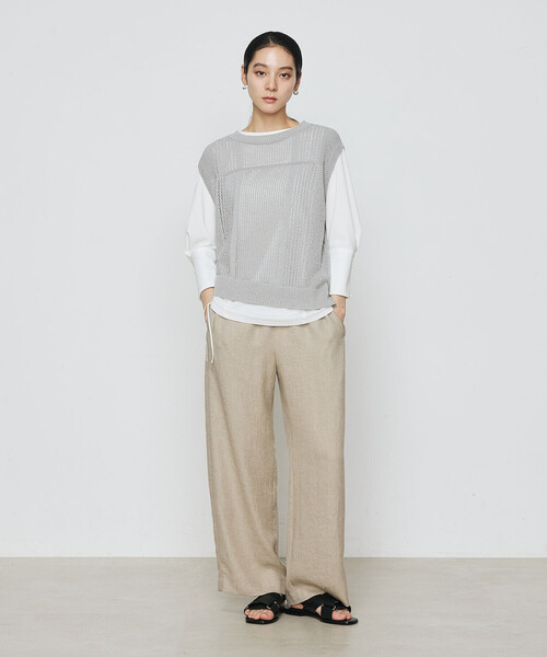 Gabardine K.T(ギャバジンケーティー)の「【前後2WAY】和紙×peフリーゼヤーン スクエアメッシュベスト(ニット/セーター・レディース・オフホワイト/グレー・9号)」の6枚目の写真