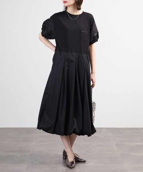 EGLANTINE(エグランティーヌ)の「EGLANTINE 素材切替ワンピース 半袖(ワンピース・レディース・ブラック/モスグリーン/ダークグリーン・40)」の1枚目の写真