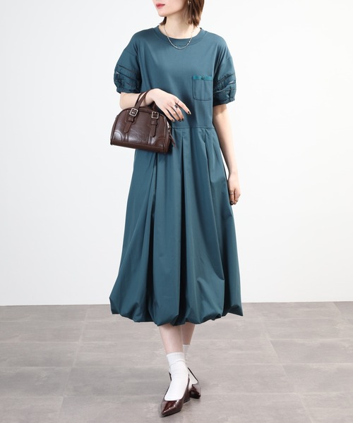 EGLANTINE(エグランティーヌ)の「EGLANTINE 素材切替ワンピース 半袖(ワンピース・レディース・ブラック/モスグリーン/ダークグリーン・40)」の3枚目の写真