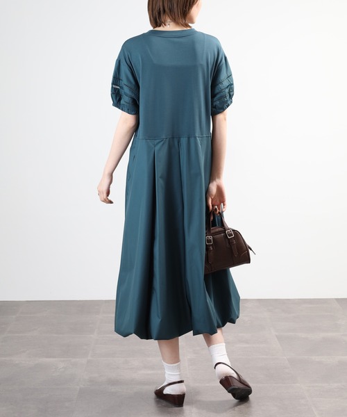 EGLANTINE(エグランティーヌ)の「EGLANTINE 素材切替ワンピース 半袖(ワンピース・レディース・ブラック/モスグリーン/ダークグリーン・40)」の5枚目の写真