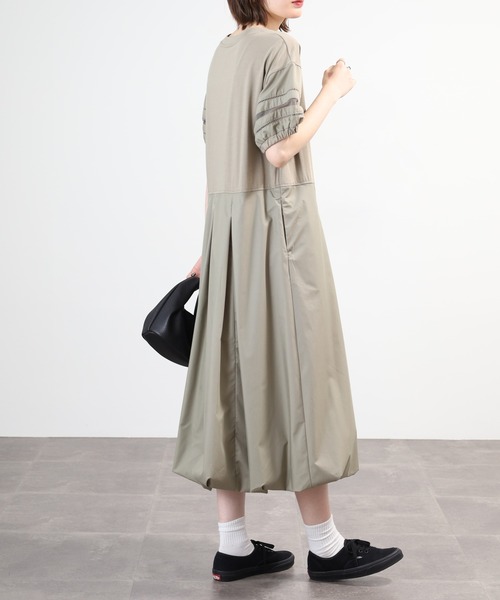 EGLANTINE(エグランティーヌ)の「EGLANTINE 素材切替ワンピース 半袖(ワンピース・レディース・ブラック/モスグリーン/ダークグリーン・40)」の14枚目の写真