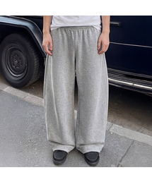 ANOLORCODE（アノローコード）の「カーブドスウェットパンツ (2色)（スウェットパンツ）」