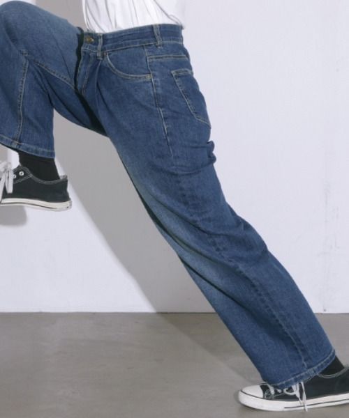 HUG.U(ハグユー)の「選べる2丈「デニムなのにキレイ顔」 ストレッチタックデニムパンツ(デニムパンツ・レディース・ライトインディゴブルー/ブルー系・L(トール丈)/M(レギュラー丈)/L(レギュラー丈)/M(トール丈))」の16枚目の写真