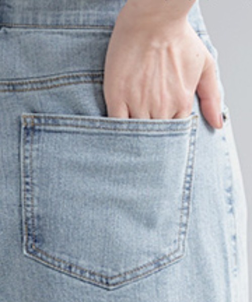HUG.U(ハグユー)の「選べる2丈「デニムなのにキレイ顔」 ストレッチタックデニムパンツ(デニムパンツ・レディース・ライトインディゴブルー/ブルー系・L(トール丈)/M(レギュラー丈)/L(レギュラー丈)/M(トール丈))」の19枚目の写真