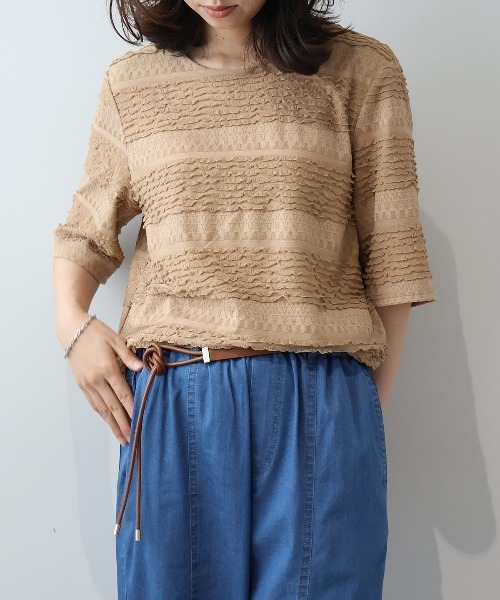 leswel(レスウェル)の「【M~5L】フリルシャーリングニットプルオーバー(Tシャツ/カットソー・レディース・ブラック/グリーン/ブラウン・M/L/LL/3L/4L/5L)」の16枚目の写真
