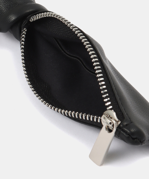 Spick & Span(スピックアンドスパン)の「ADD CULUMN / アドカラム 別注AMULET CHARM(その他小物・レディース・アイボリー/ブラック・FREE)」の4枚目の写真
