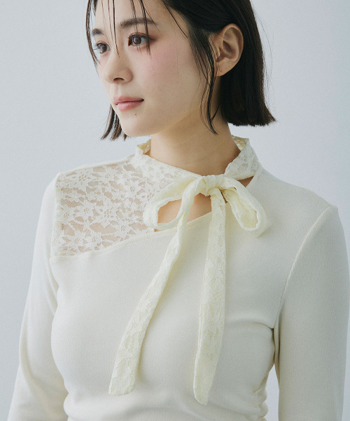 Mirette（ミレット）の「レースリボンタイアシンメトリーハイネックトップス / Lace Ribbon Tie Asymmetry High Neck Top（Tシャツ/カットソー・レディース・ナチュラル・SMALL/MEDIUM/LARGE）」の11枚目の写真