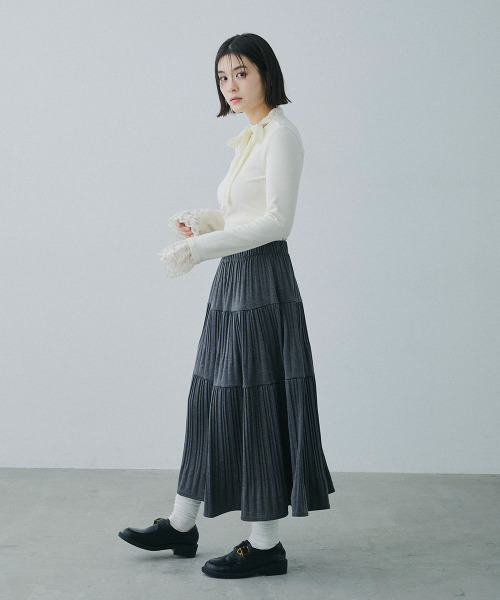 Mirette（ミレット）の「レースリボンタイアシンメトリーハイネックトップス / Lace Ribbon Tie Asymmetry High Neck Top（Tシャツ/カットソー・レディース・ナチュラル・SMALL/MEDIUM/LARGE）」の6枚目の写真