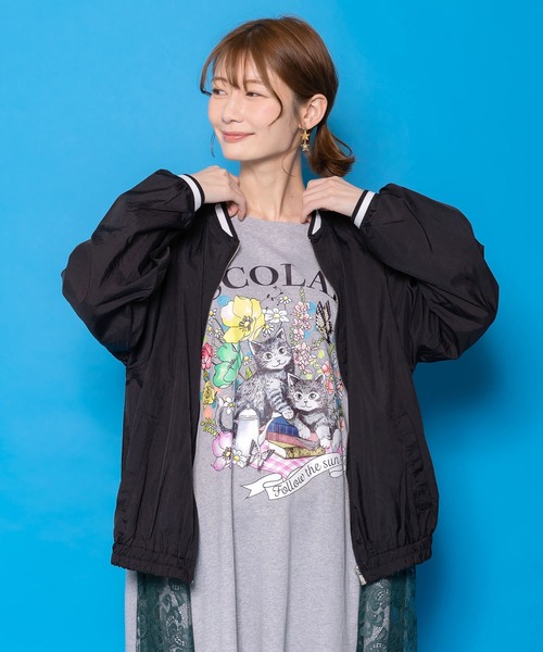 ScoLar（スカラー）の「161659：じゃらじゃらスカラーキーホルダー刺繍ブルゾン（ブルゾン・レディース・ブラック/ピンク・M）」の12枚目の写真