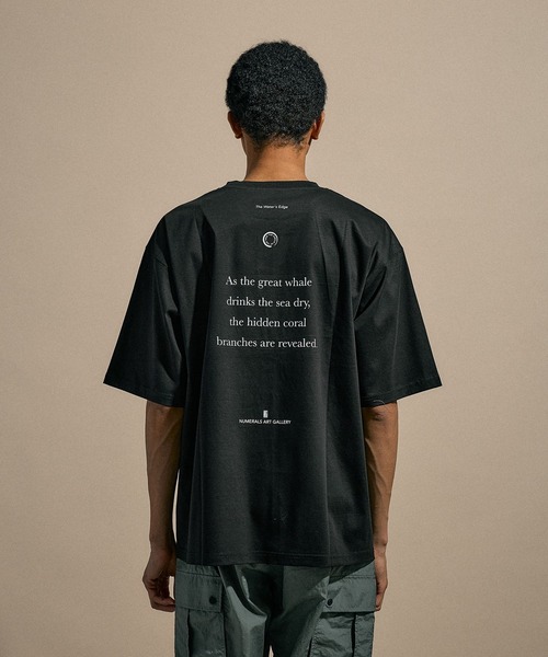 NUMERALS（ヌメラルズ）の「[NUMERALS]PHOTO PRINT T-SHIRT（Tシャツ/カットソー・メンズ・ホワイト/ブラック・LARGE/MEDIUM）」の17枚目の写真