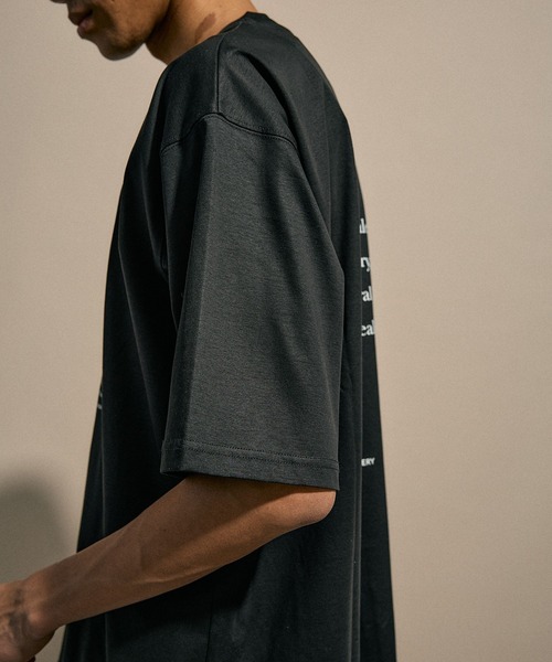 NUMERALS（ヌメラルズ）の「[NUMERALS]PHOTO PRINT T-SHIRT（Tシャツ/カットソー・メンズ・ホワイト/ブラック・LARGE/MEDIUM）」の20枚目の写真