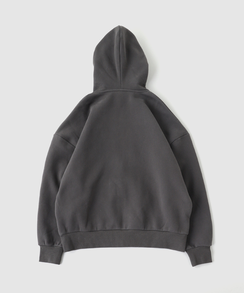 WISM（ウィズム）の「Metalwood Studio / メタルウッド スタジオ CUTIE ZIP HOODED SWEATSHIRT（パーカー・メンズ・チャコールグレー・MEDIUM/LARGE）」の2枚目の写真