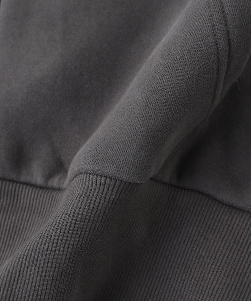 WISM（ウィズム）の「Metalwood Studio / メタルウッド スタジオ CUTIE ZIP HOODED SWEATSHIRT（パーカー・メンズ・チャコールグレー・MEDIUM/LARGE）」の4枚目の写真