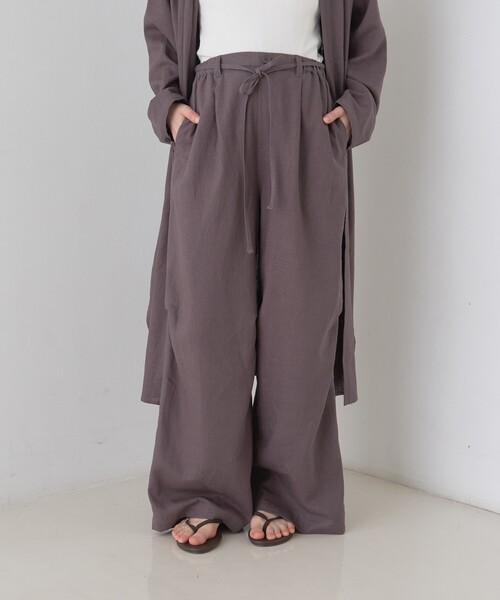 Rouge vif（ルージュヴィフ）の「【セットアップ対応】リネンタックイージーパンツ/ウエストゴム/夏服（その他パンツ・レディース・チャコールグレー/ホワイト・38/36）」の5枚目の写真