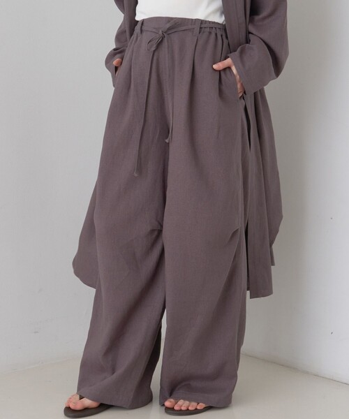 Rouge vif(ルージュヴィフ)の「【セットアップ対応】リネンタックイージーパンツ/ウエストゴム/夏服(その他パンツ・レディース・チャコールグレー/ホワイト・38/36)」の3枚目の写真