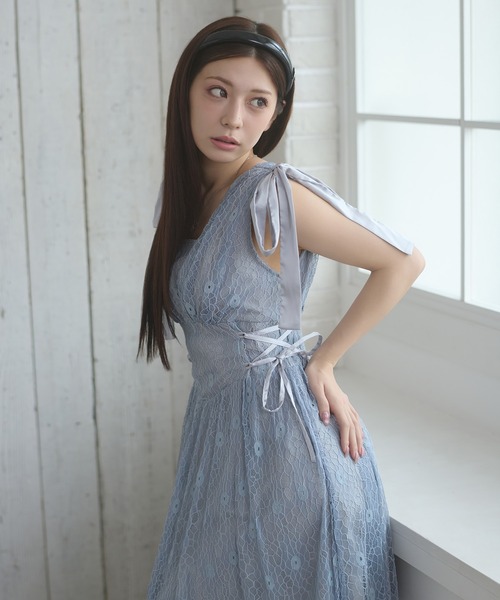 Ambre Neige(アンブルネージュ)の「lace ribbon dress / レースリボンワンピース(シャツワンピース・レディース・ブルー系その他/アイボリー/ブラック・FREE)」の15枚目の写真